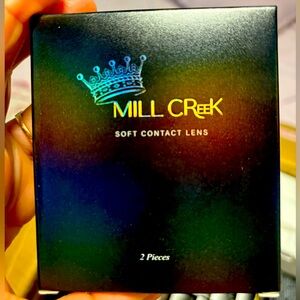 Beautiful 🤩 Klein blue